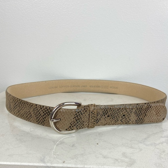 Reptile Embossed Genuine Leather Belt - Picture 7 of 8